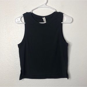 Lululemon Black Train To Be Cropped Tank Top Size 4